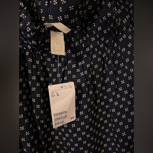 H&M top - Picture 4 of 5